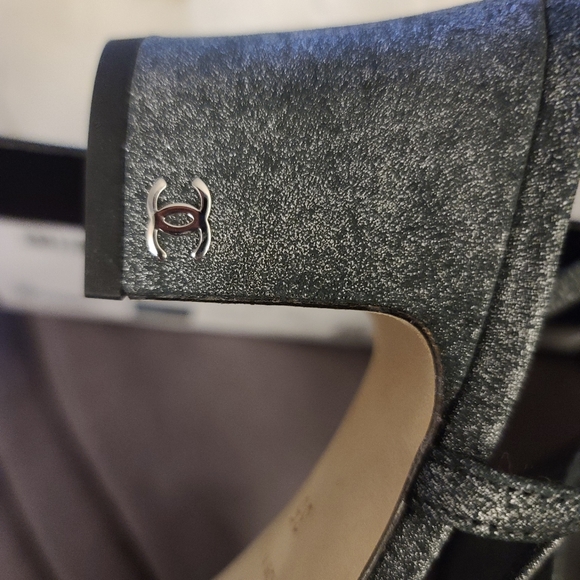 Chanel Cap Toe Sling, NIB, Silver/Black 35 - Picture 8 of 9